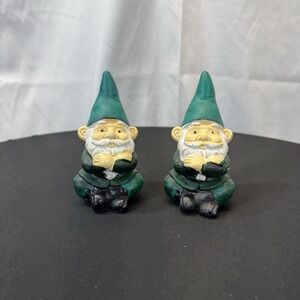 4" Plaster‎ Handpainted Gnomes Both Green